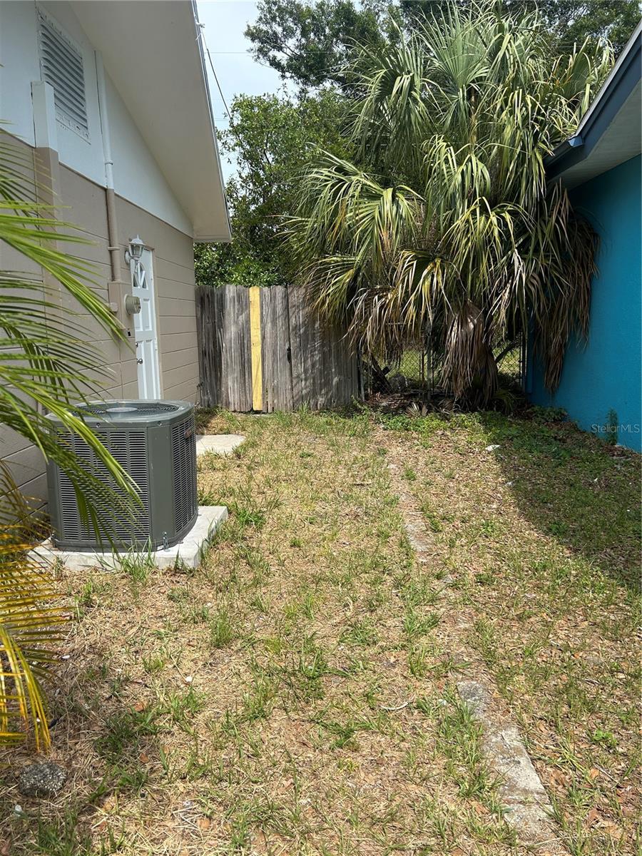 Image 17 of 17 For 2075 Plateau Road