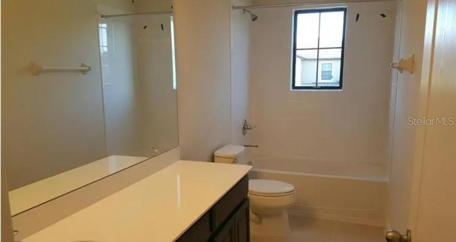 Image 13 of 22 For 15244 Anguilla Isle Avenue
