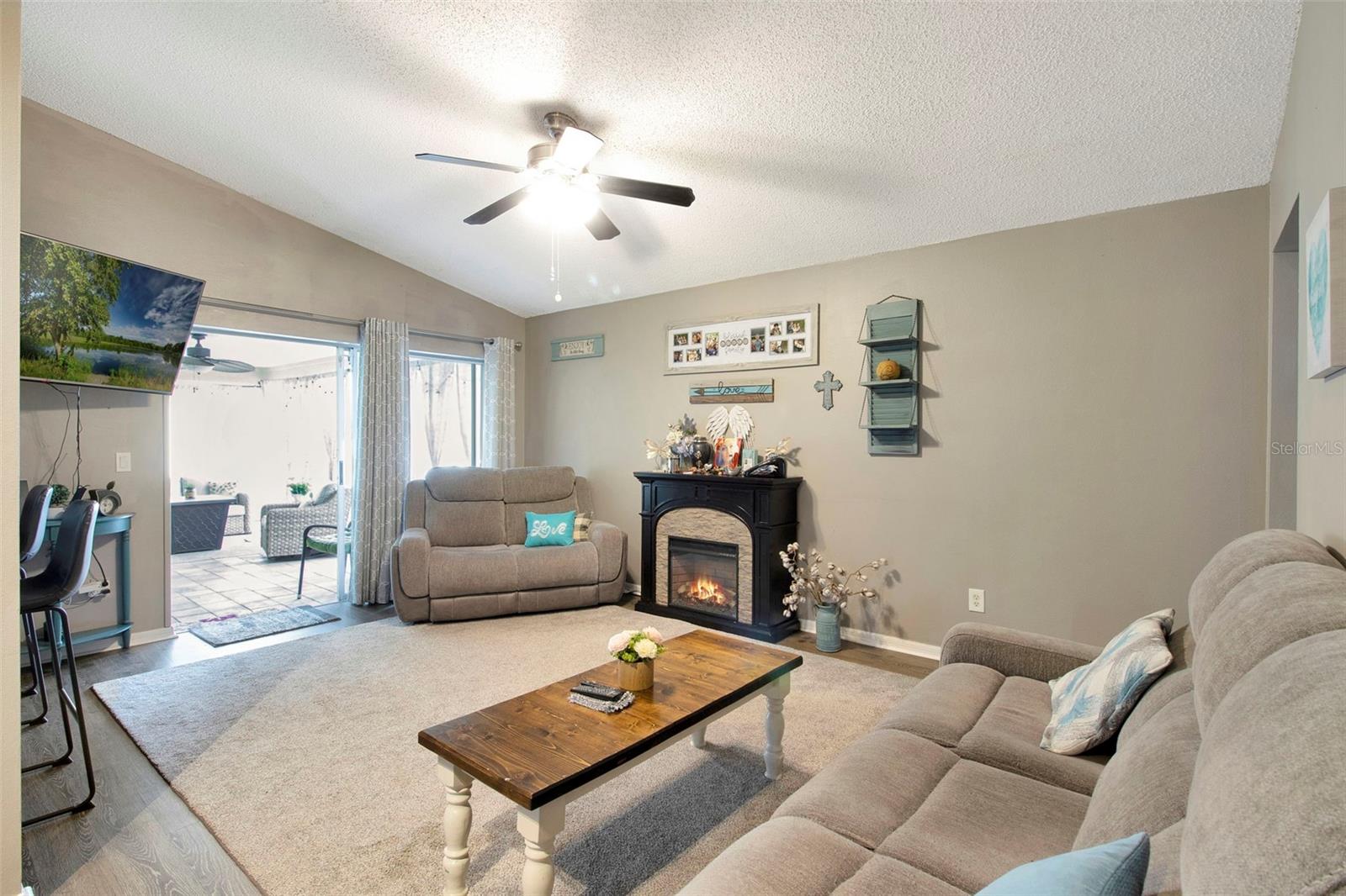 Image 10 of 49 For 2816 Manor Hill Drive