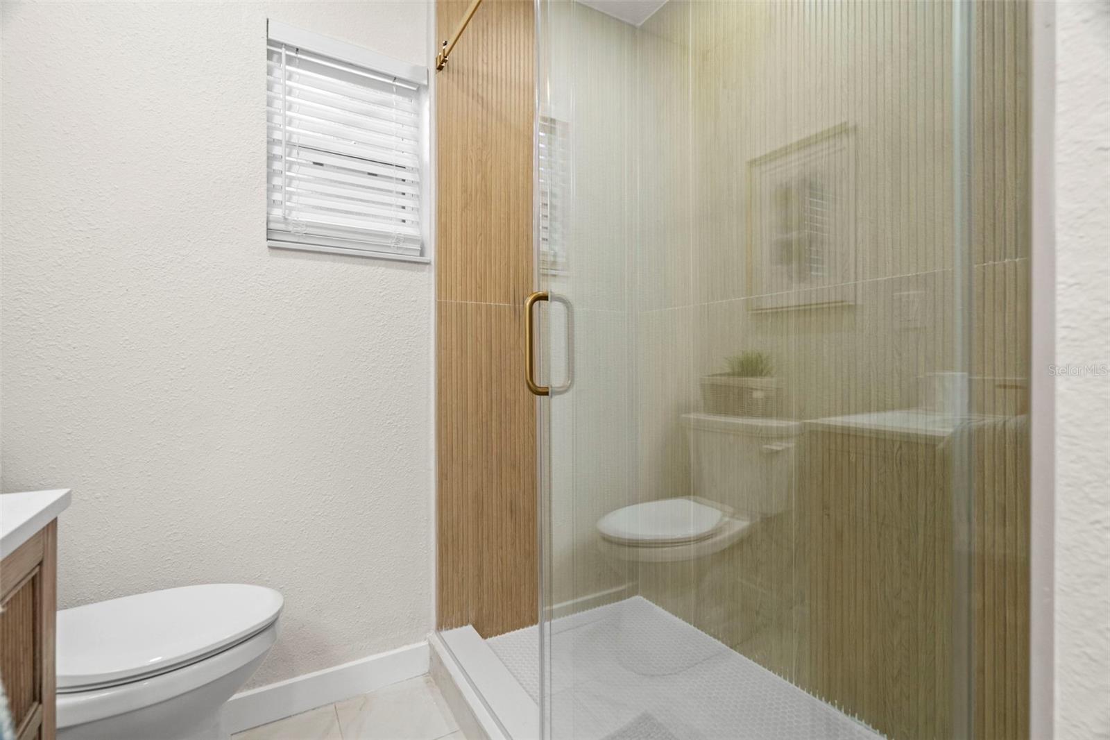 Image 18 of 29 For 4681 70th Avenue N