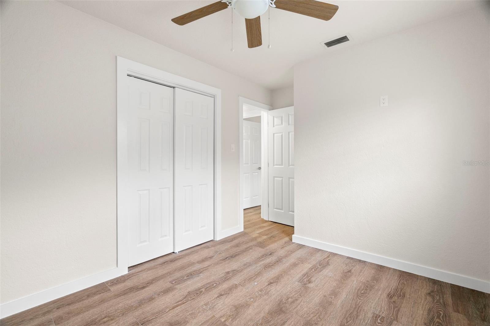 Image 20 of 29 For 4681 70th Avenue N