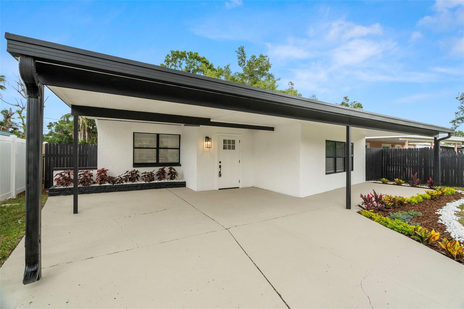 Image 3 of 29 For 4681 70th Avenue N
