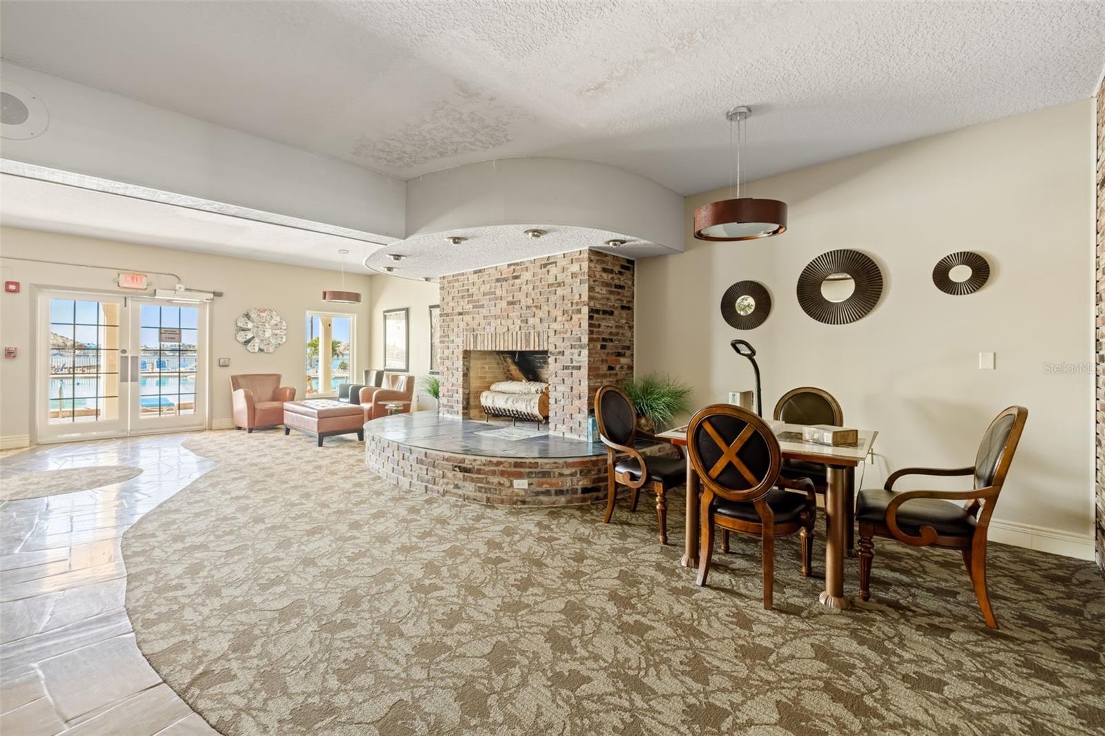 Listing photo id 26 for 5220 Brittany Drive S 309