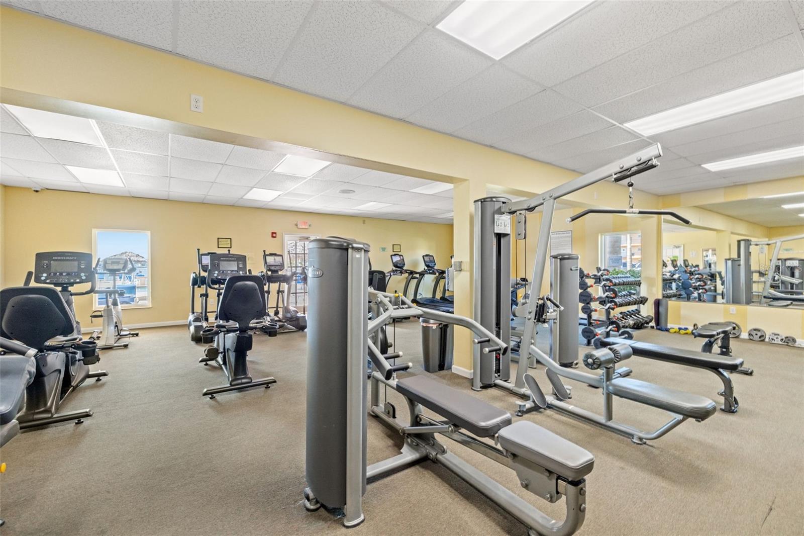 Listing photo id 27 for 5220 Brittany Drive S 309