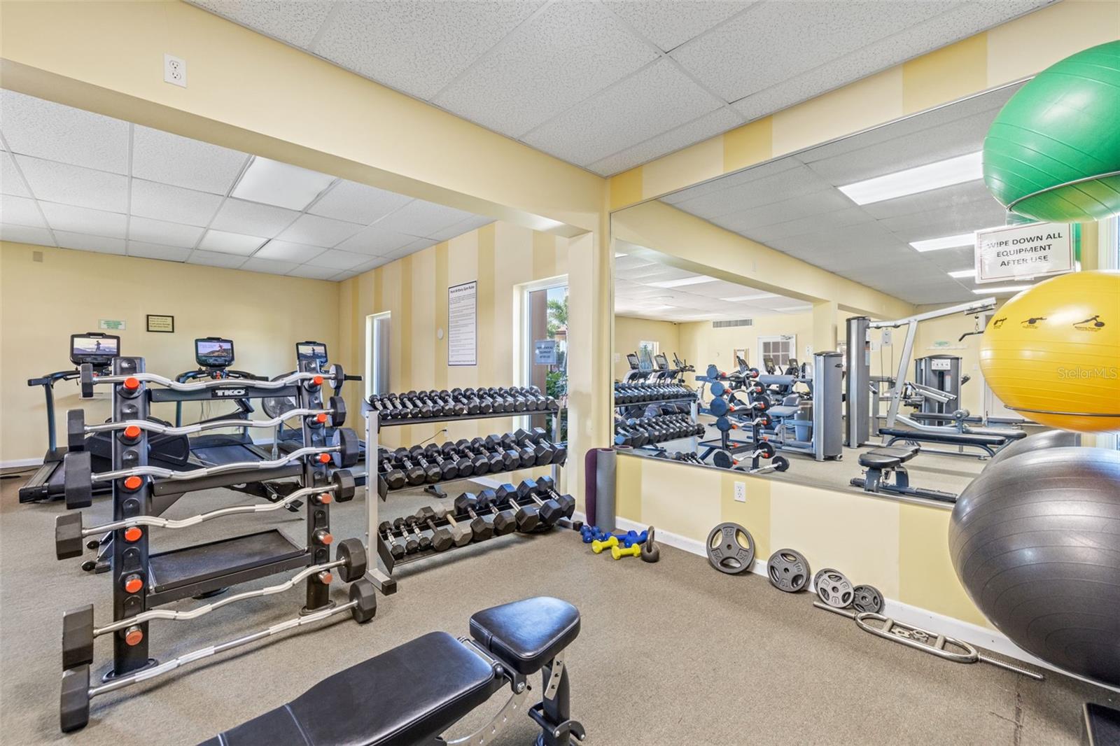 Listing photo id 28 for 5220 Brittany Drive S 309