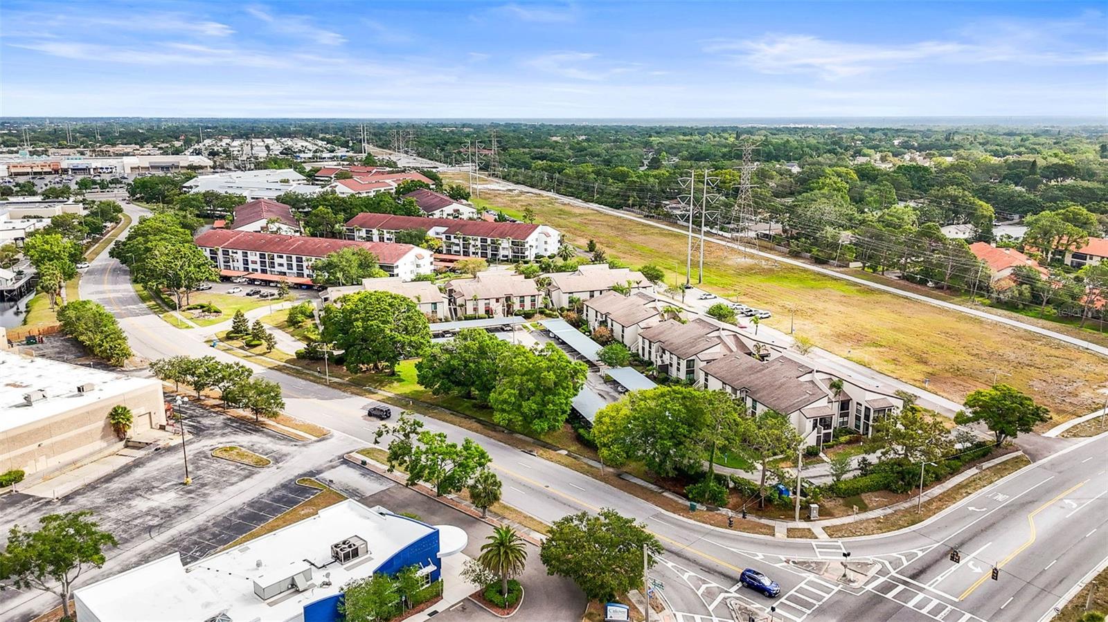 Image 26 of 28 For 2597 Countryside Boulevard 206