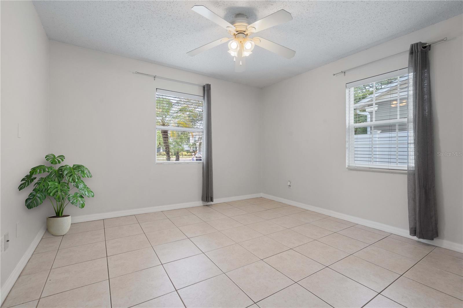 Image 26 of 40 For 3606 Royal Palm Circle