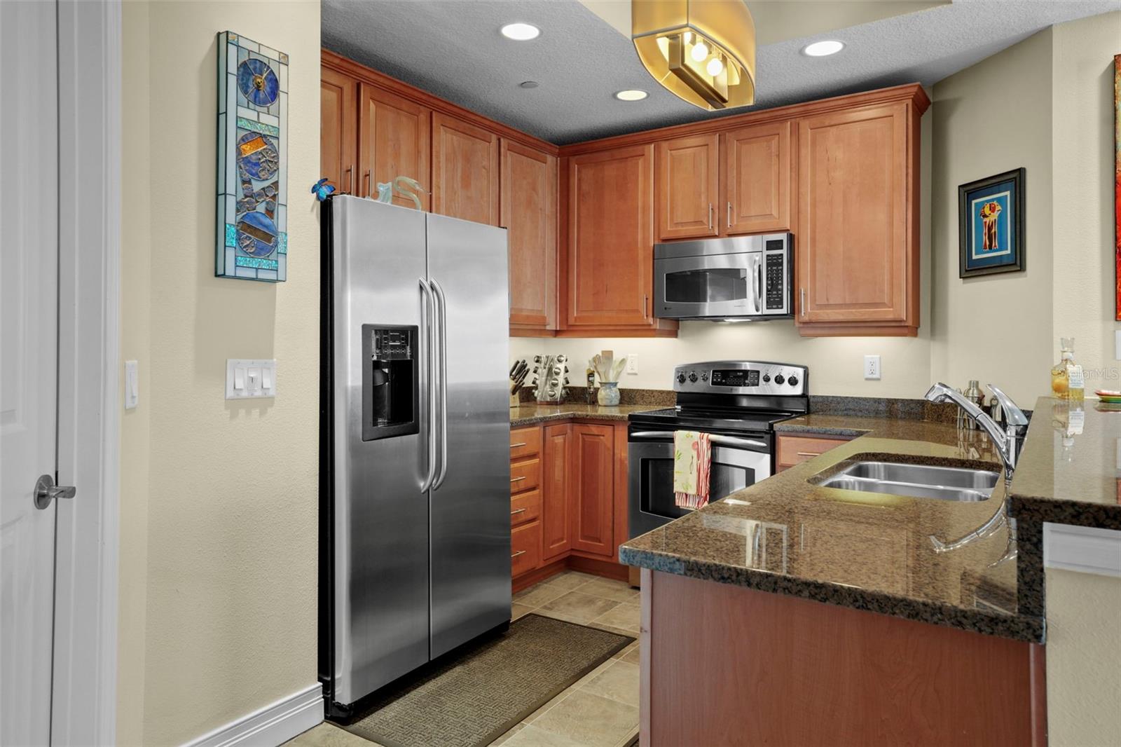 Image 14 of 53 For 449 12th Street 2205