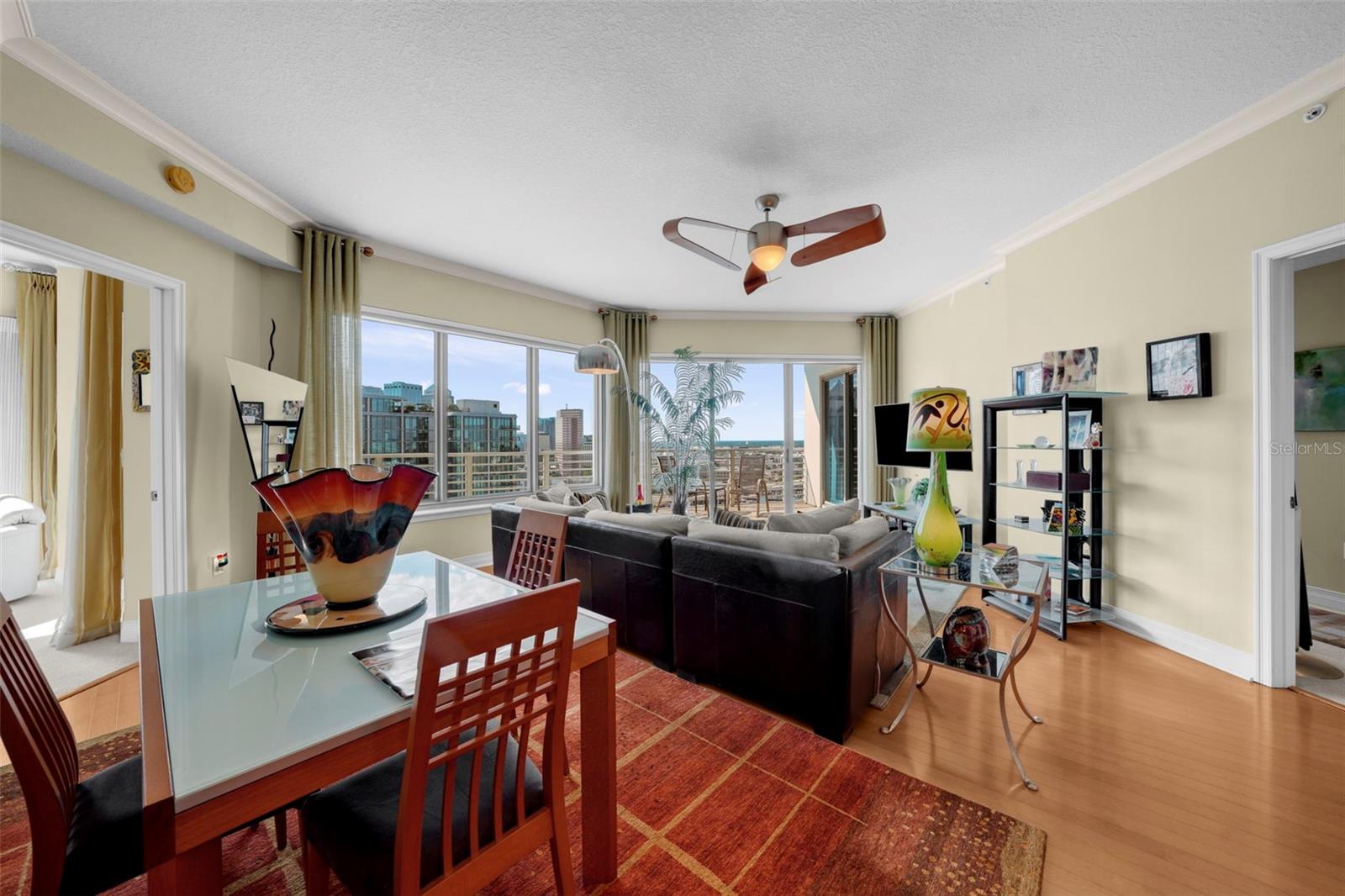 Image 7 of 53 For 449 12th Street 2205