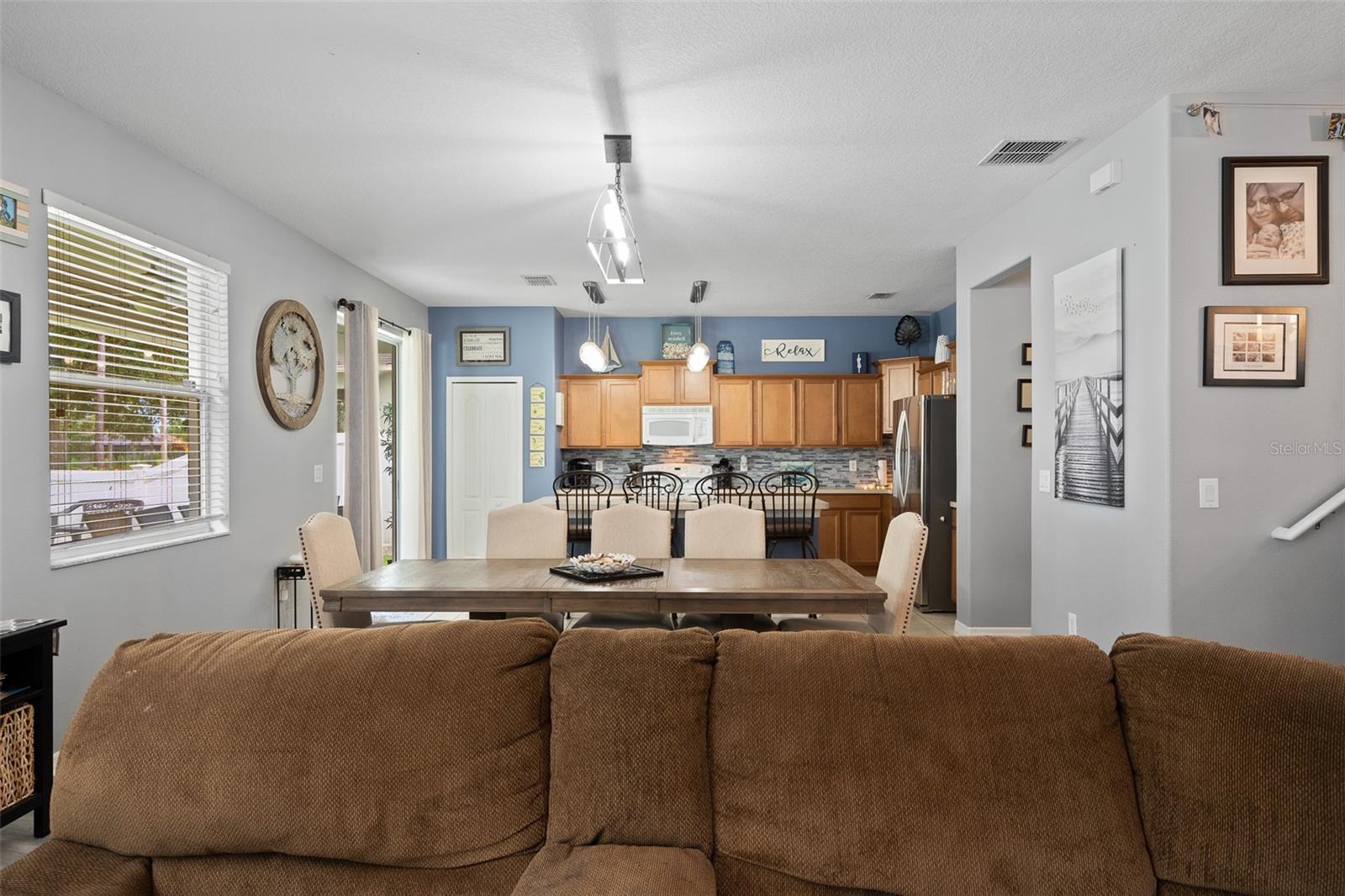 Image 9 of 36 For 396 Winthrop Drive