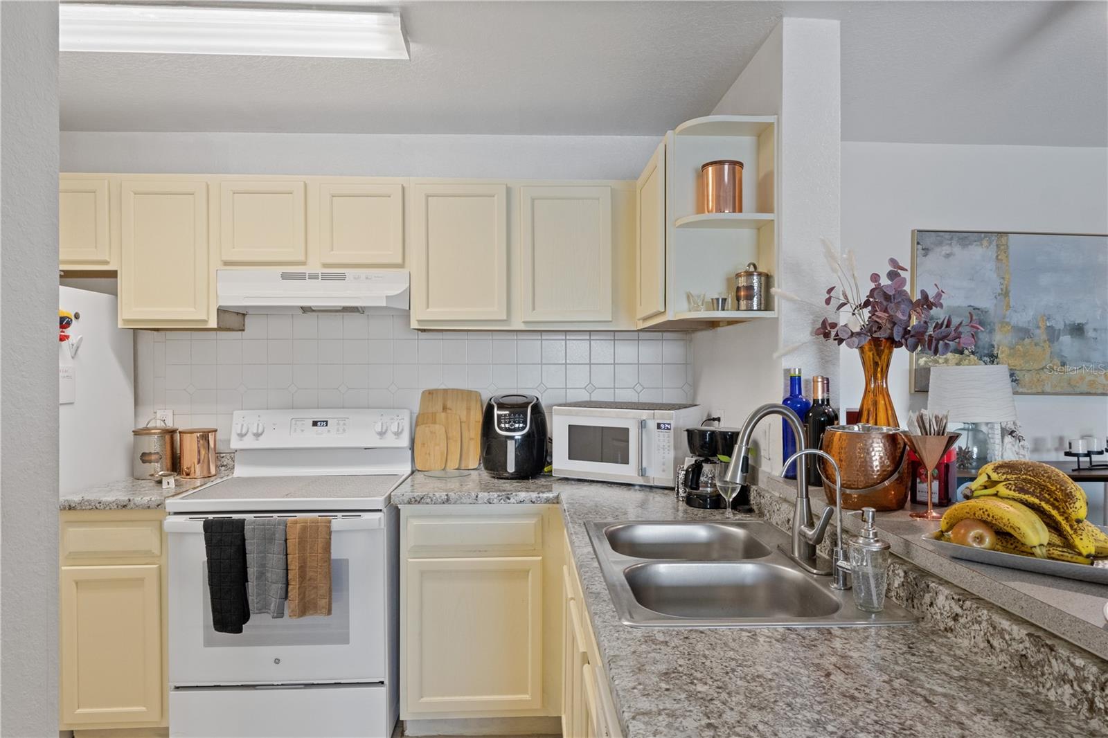 Image 14 of 29 For 8825 Latrec Avenue 6308
