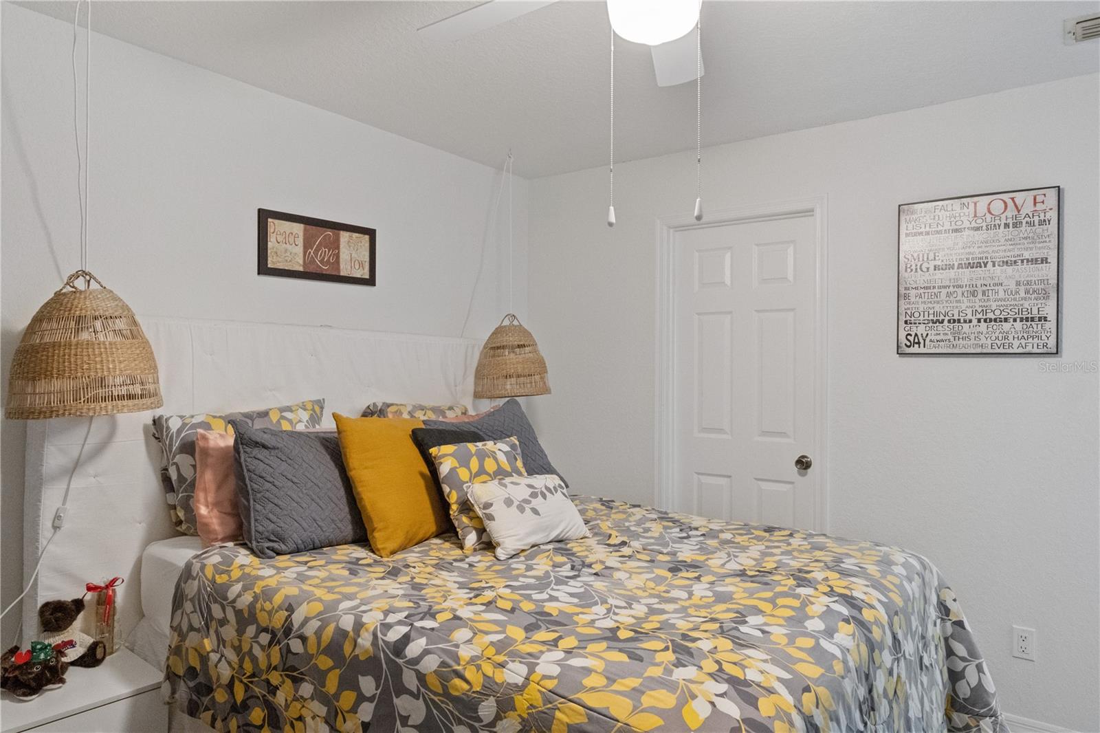 Image 17 of 29 For 8825 Latrec Avenue 6308