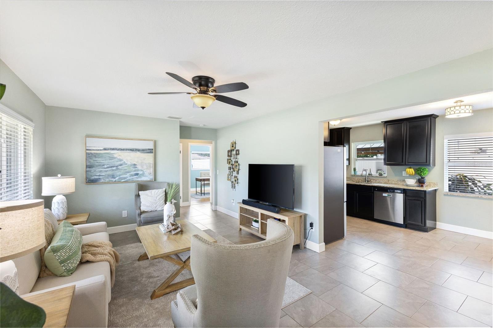 Image 11 of 57 For 895 Joan Street