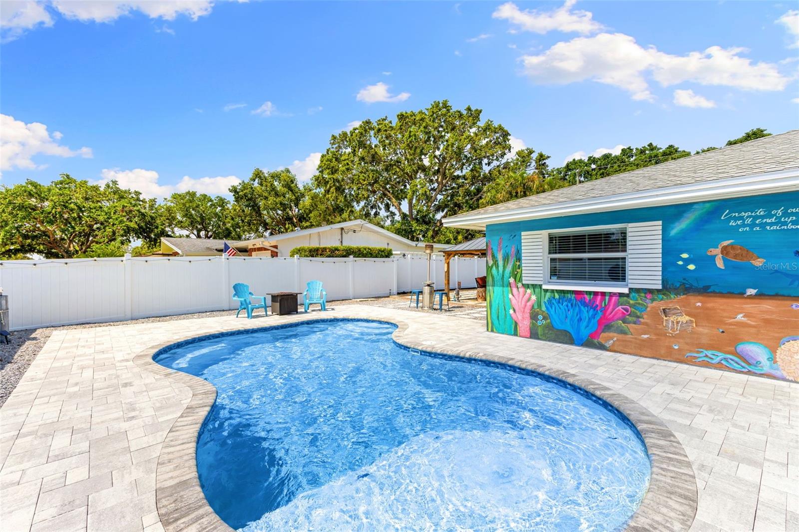 Image 34 of 57 For 895 Joan Street