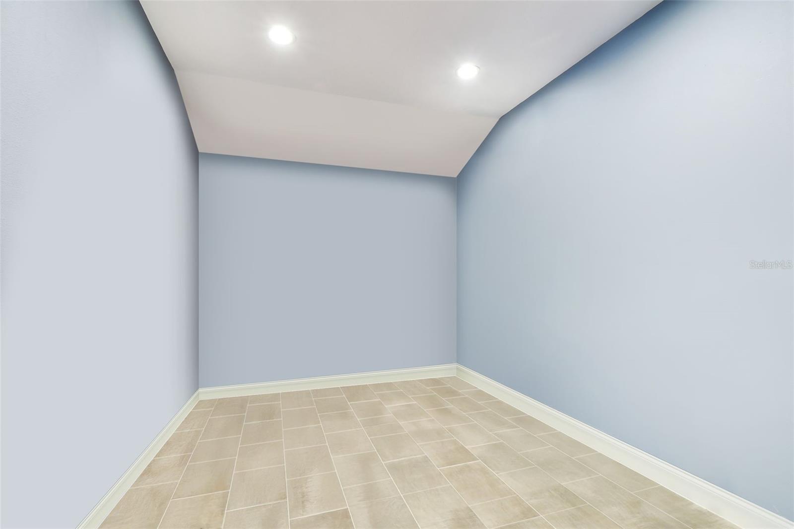 Listing photo id 29 for 3304 Latania Drive