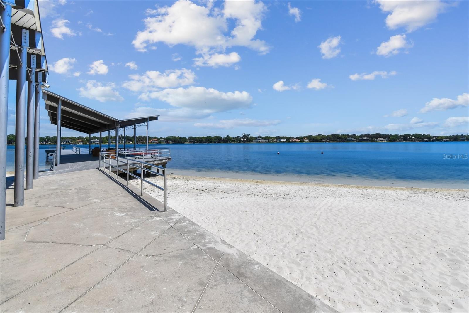 Listing photo id 53 for 3304 Latania Drive