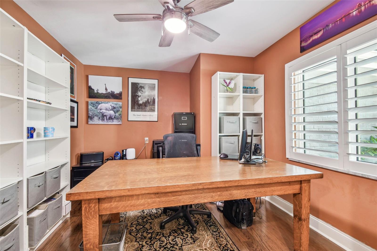 Listing photo id 5 for 3304 Latania Drive