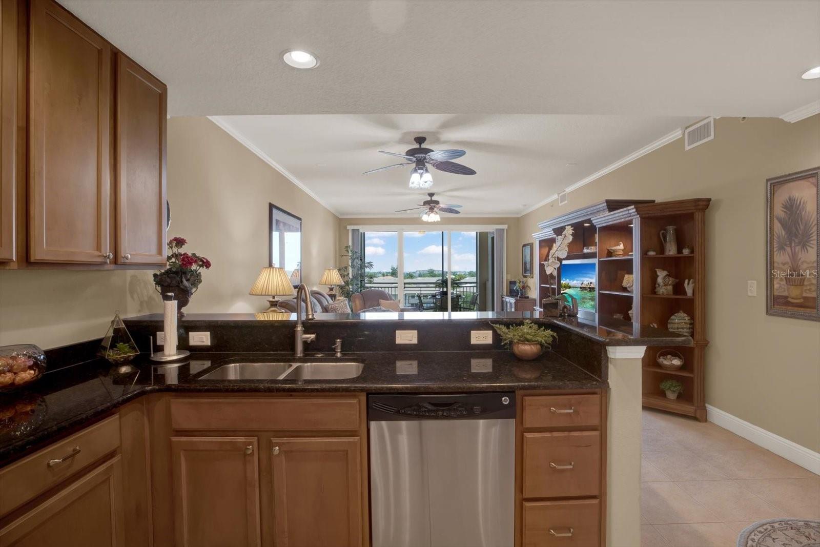Image 14 of 54 For 7069 Key Haven Road 602