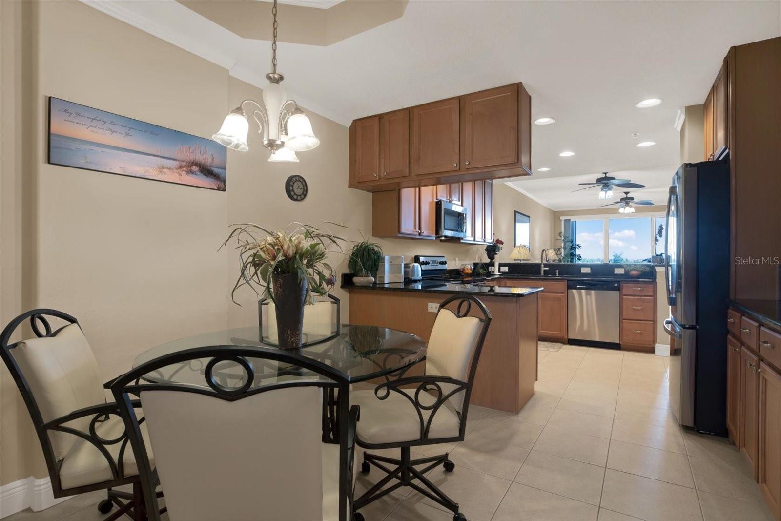 Image 19 of 54 For 7069 Key Haven Road 602