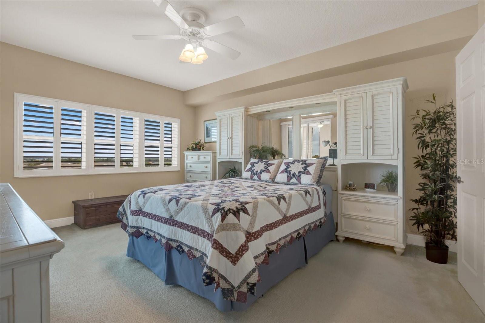 Image 22 of 54 For 7069 Key Haven Road 602