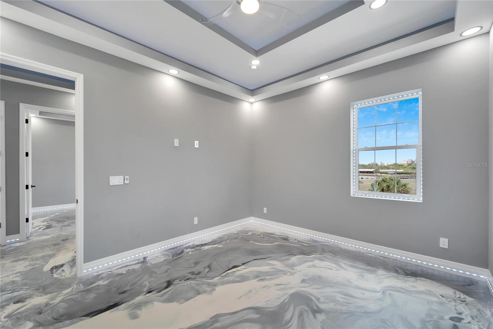 Listing photo id 44 for 534 Estuary Shore Lane