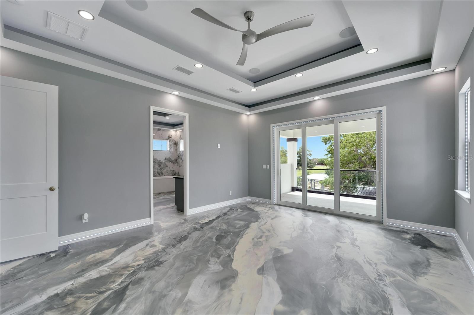 Listing photo id 47 for 534 Estuary Shore Lane