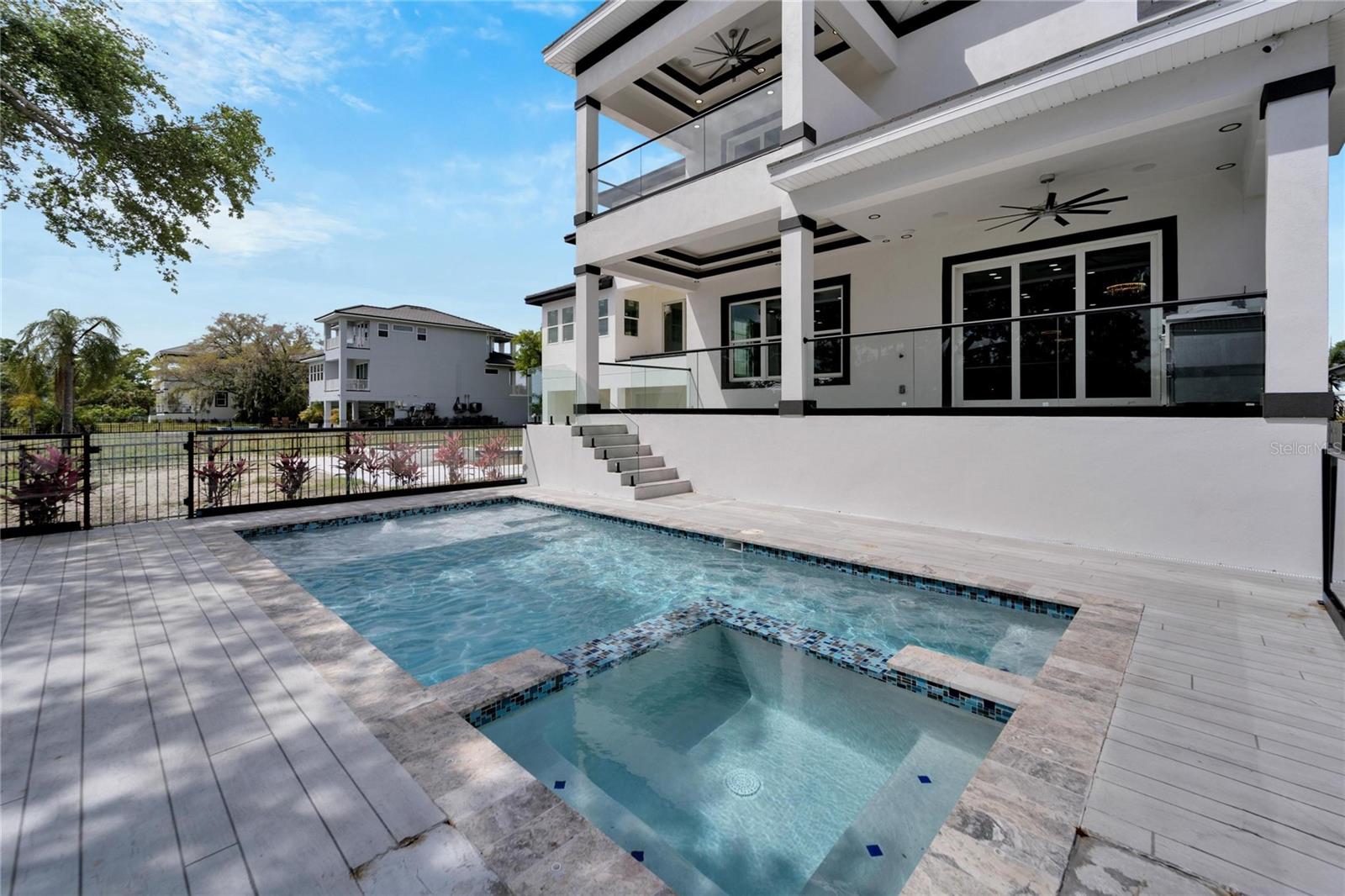 Listing photo id 75 for 534 Estuary Shore Lane
