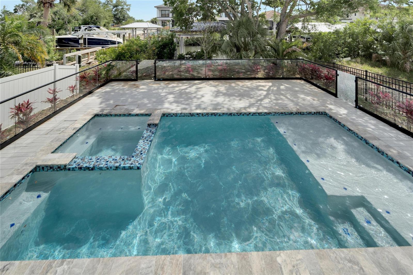 Listing photo id 78 for 534 Estuary Shore Lane