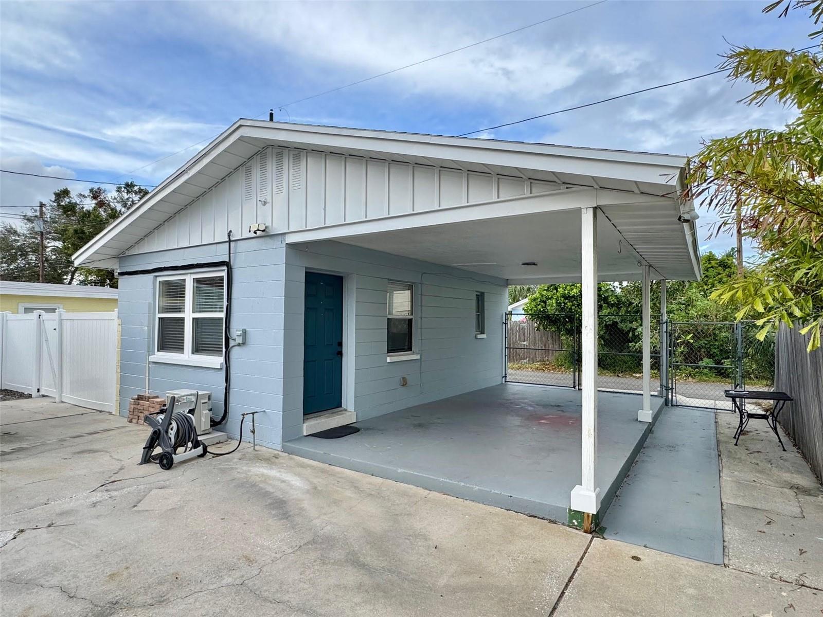 Details for 3815 1st Avenue N B, ST PETERSBURG, FL 33713