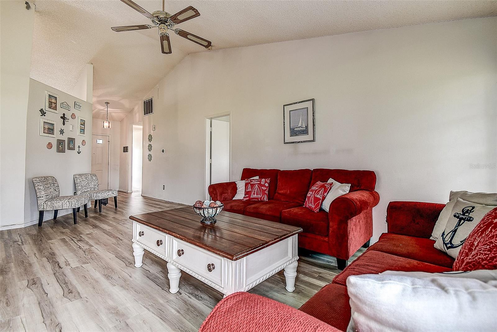 Image 7 of 41 For 8913 Welsh Way