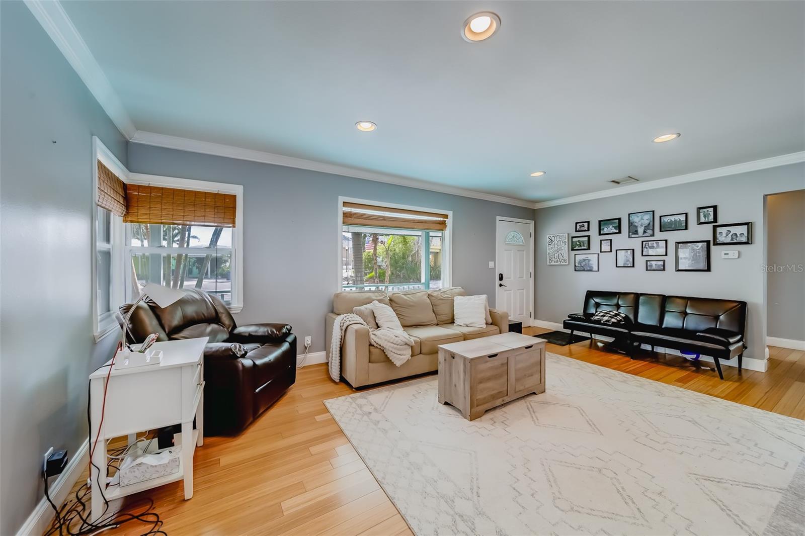 Image 11 of 67 For 18198 3rd Street E