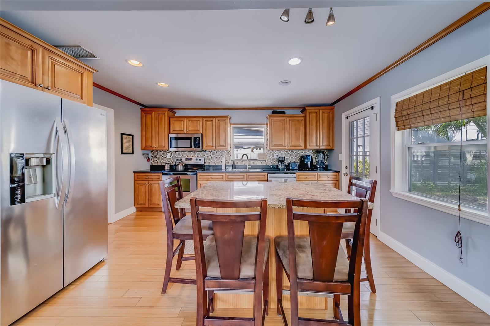 Image 12 of 67 For 18198 3rd Street E