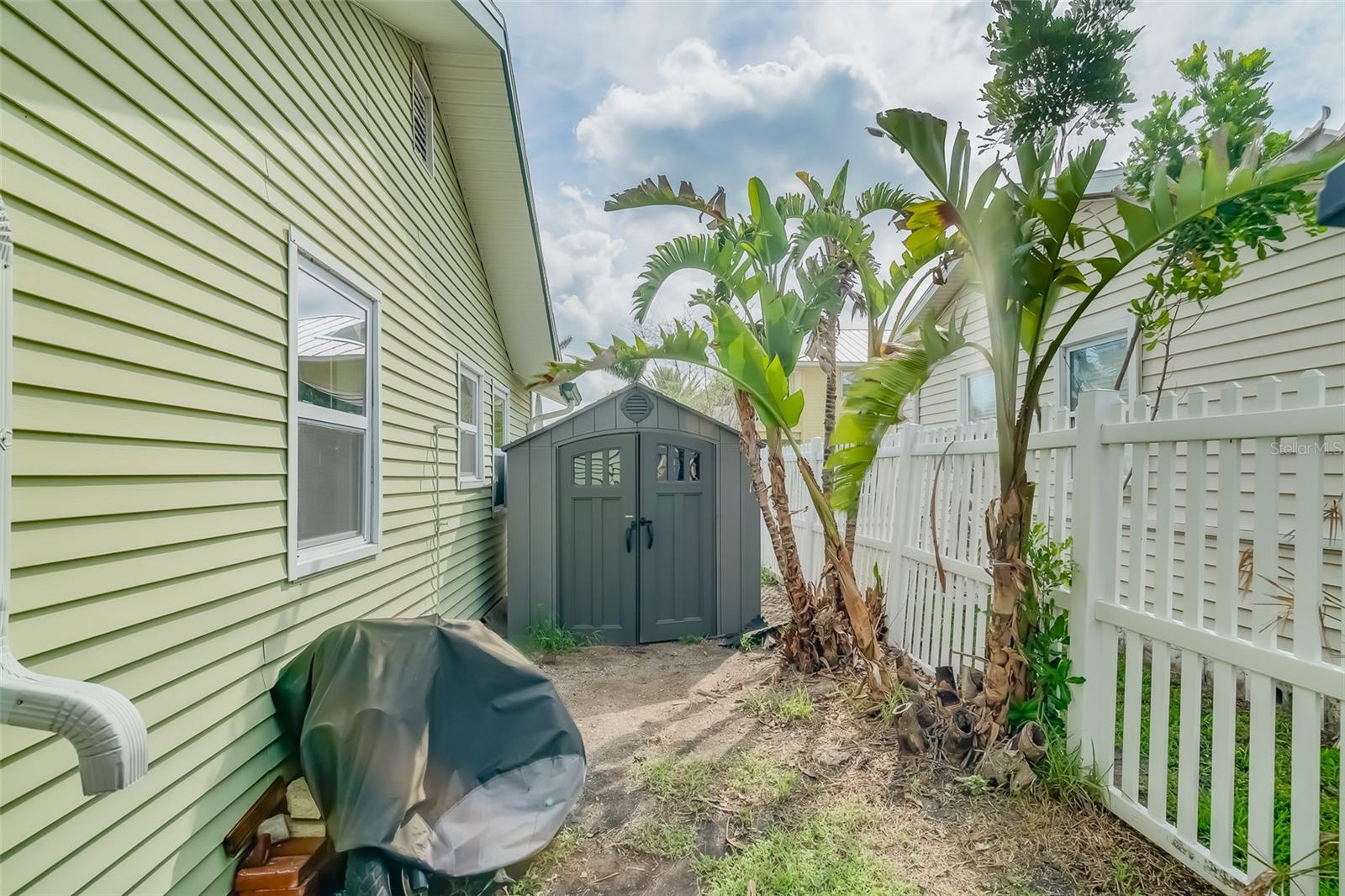 Image 38 of 67 For 18198 3rd Street E