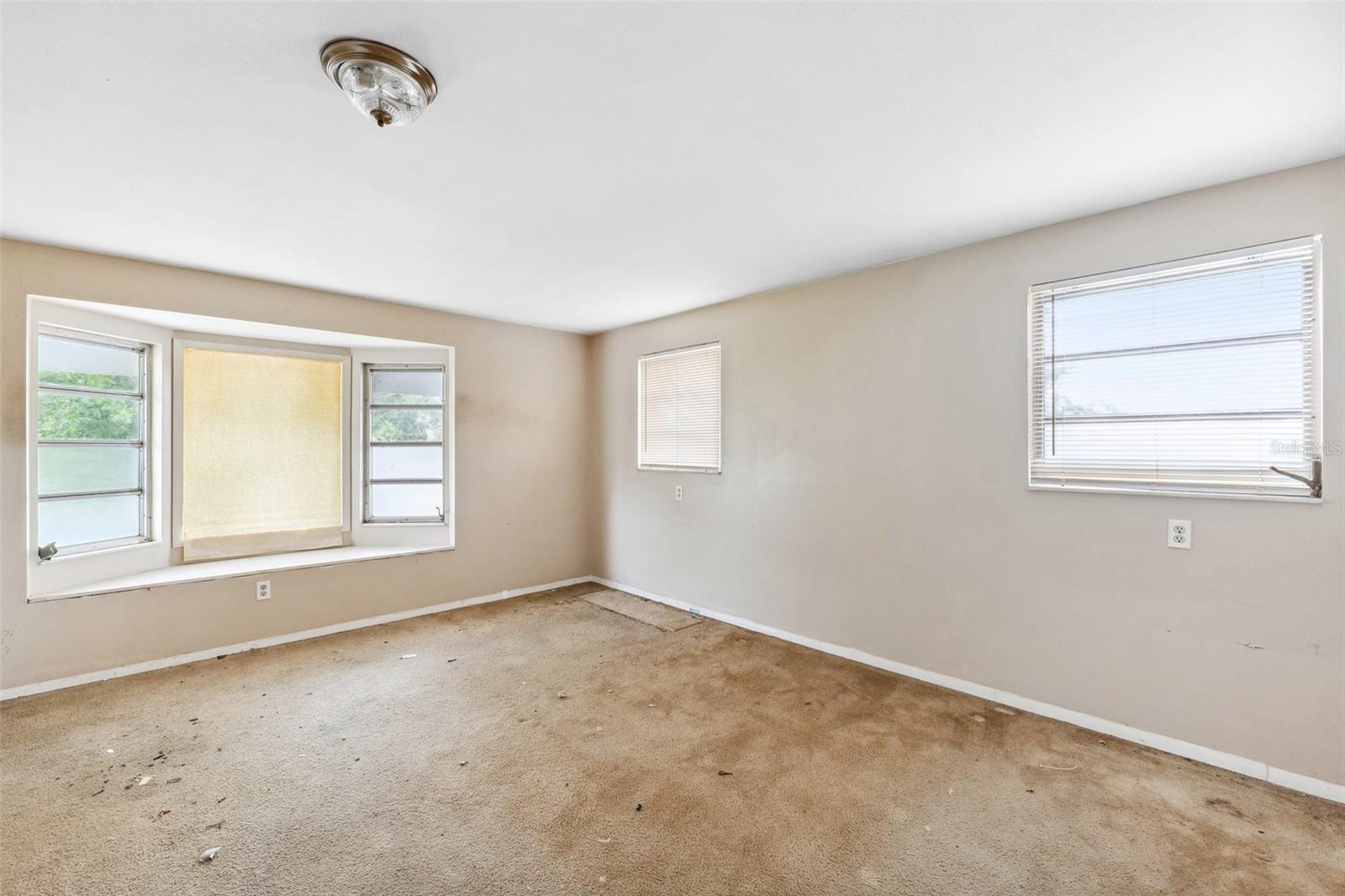 Image 19 of 34 For 1810 Maryland Avenue Ne