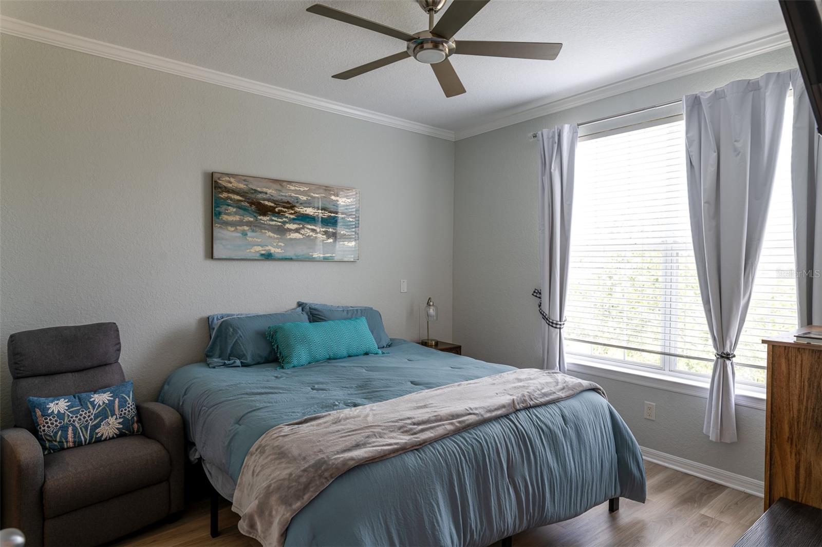 Image 11 of 25 For 4221 Spruce Street 1303
