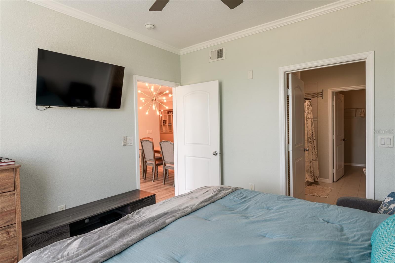 Image 12 of 25 For 4221 Spruce Street 1303