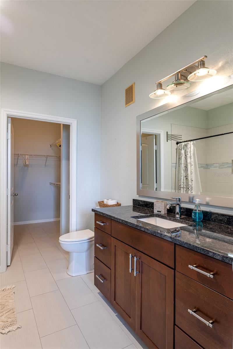 Image 14 of 25 For 4221 Spruce Street 1303