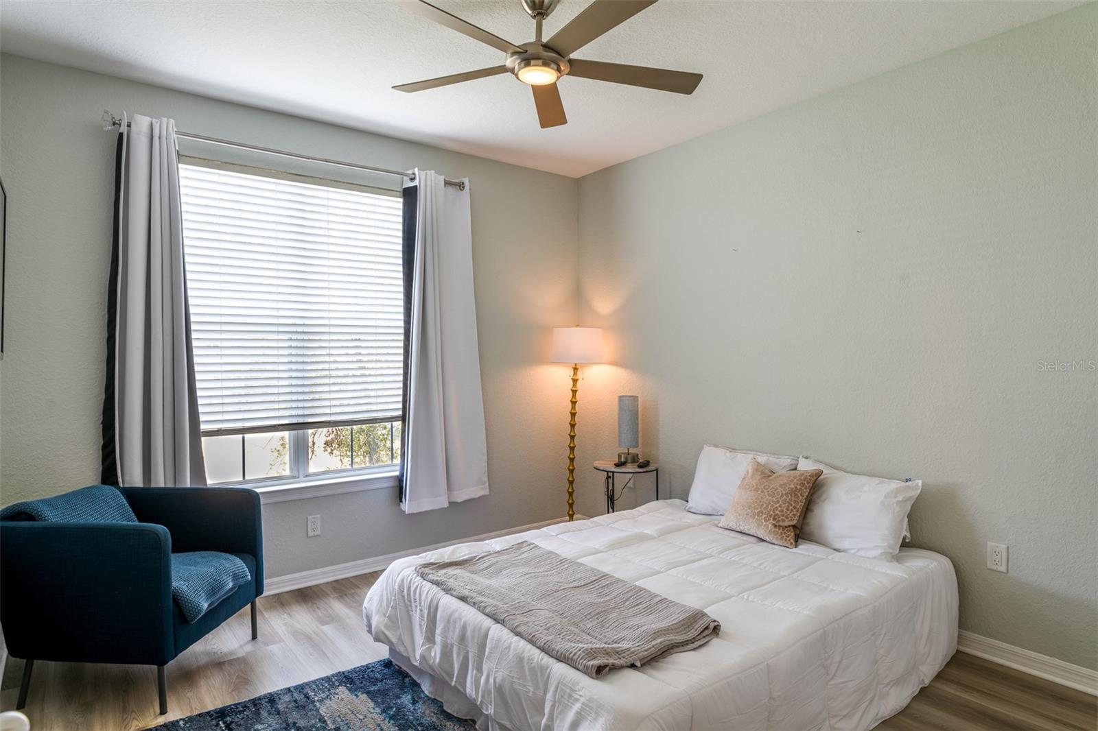 Image 16 of 25 For 4221 Spruce Street 1303