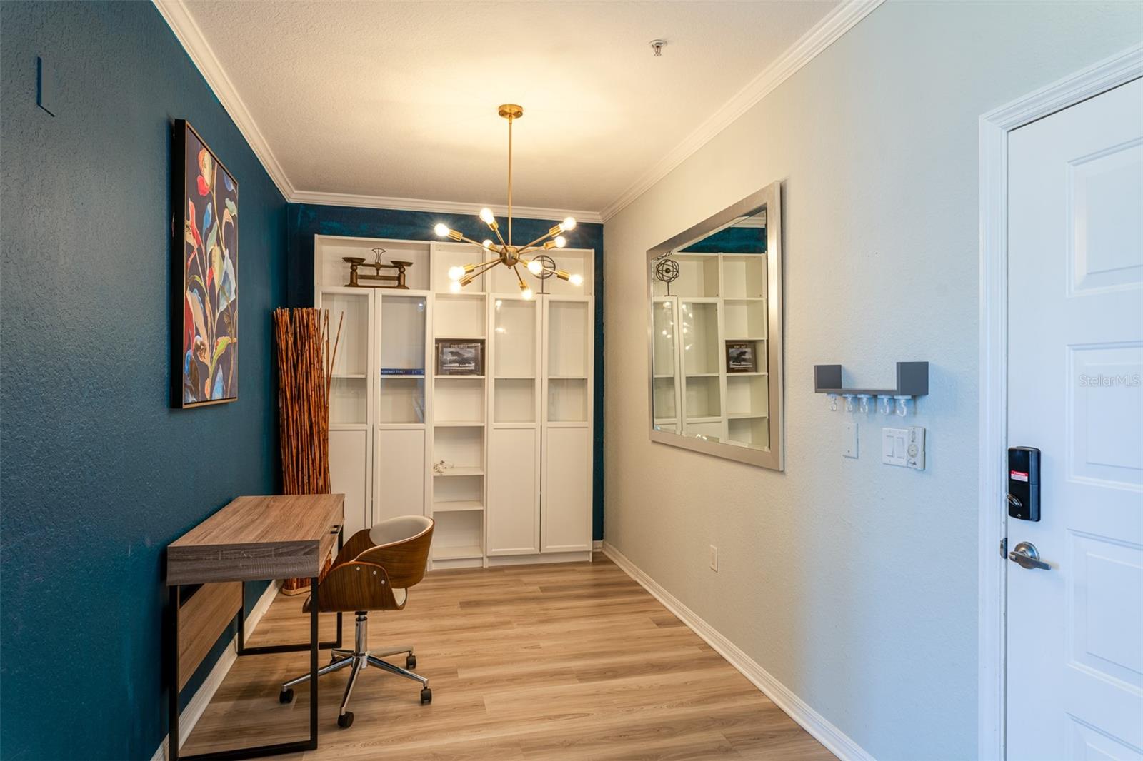 Image 3 of 25 For 4221 Spruce Street 1303