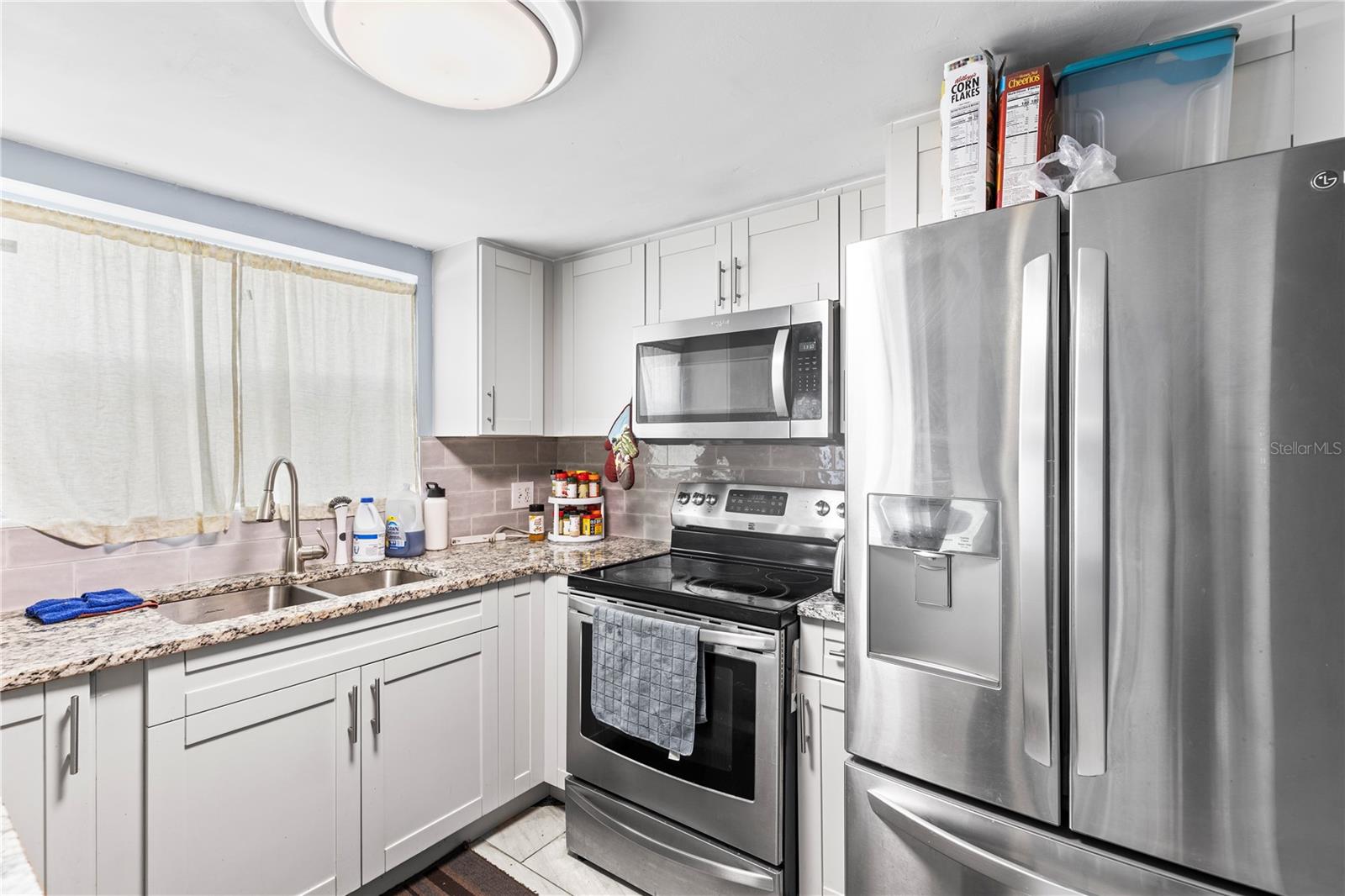 Image 13 of 47 For 7606 Woodbridge Boulevard