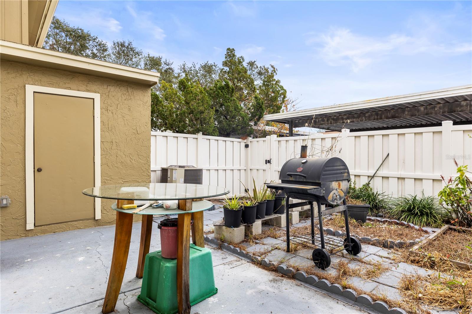 Image 32 of 47 For 7606 Woodbridge Boulevard