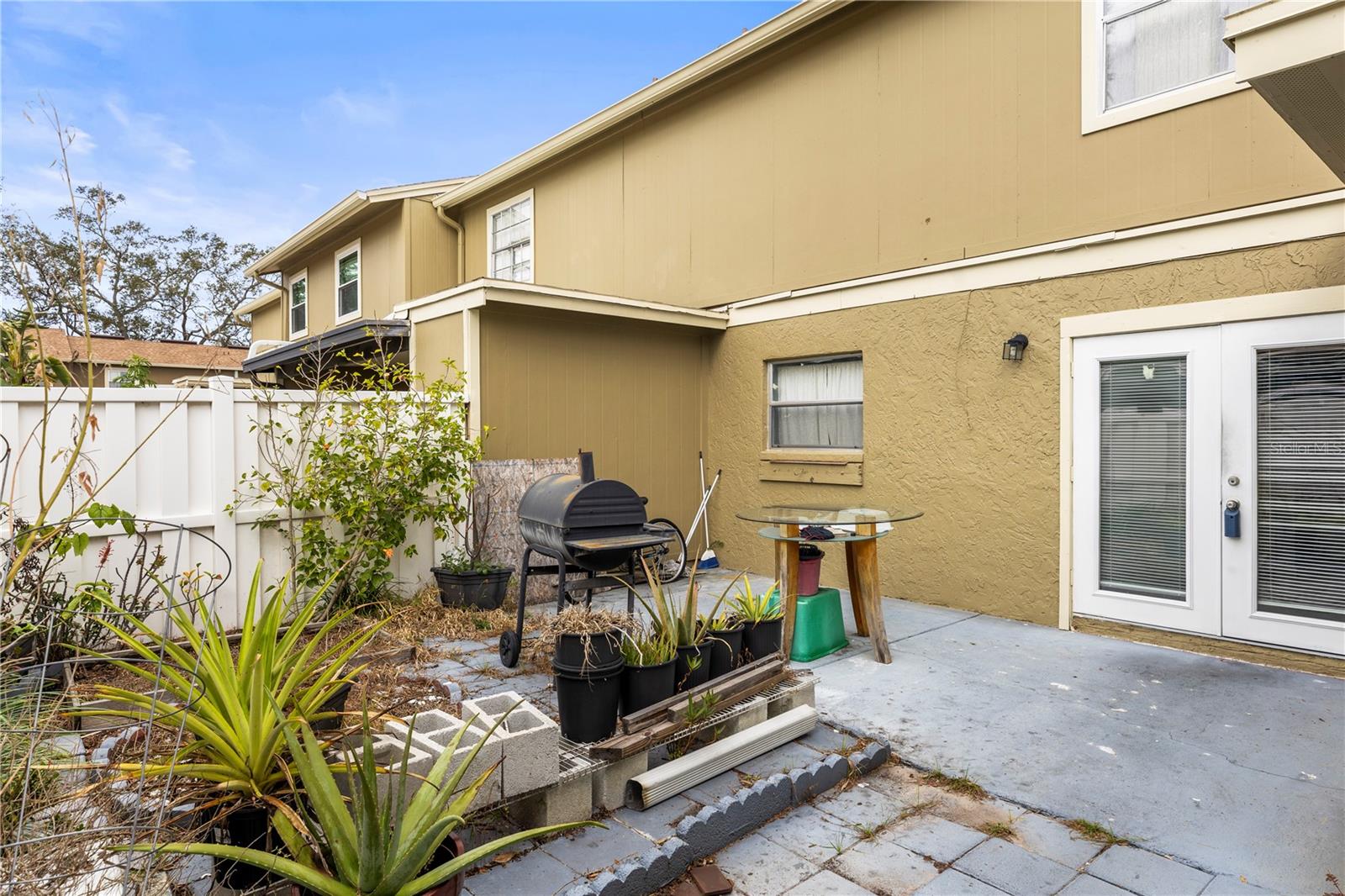 Image 33 of 47 For 7606 Woodbridge Boulevard