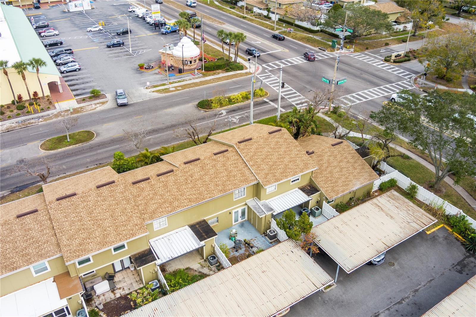 Image 40 of 47 For 7606 Woodbridge Boulevard