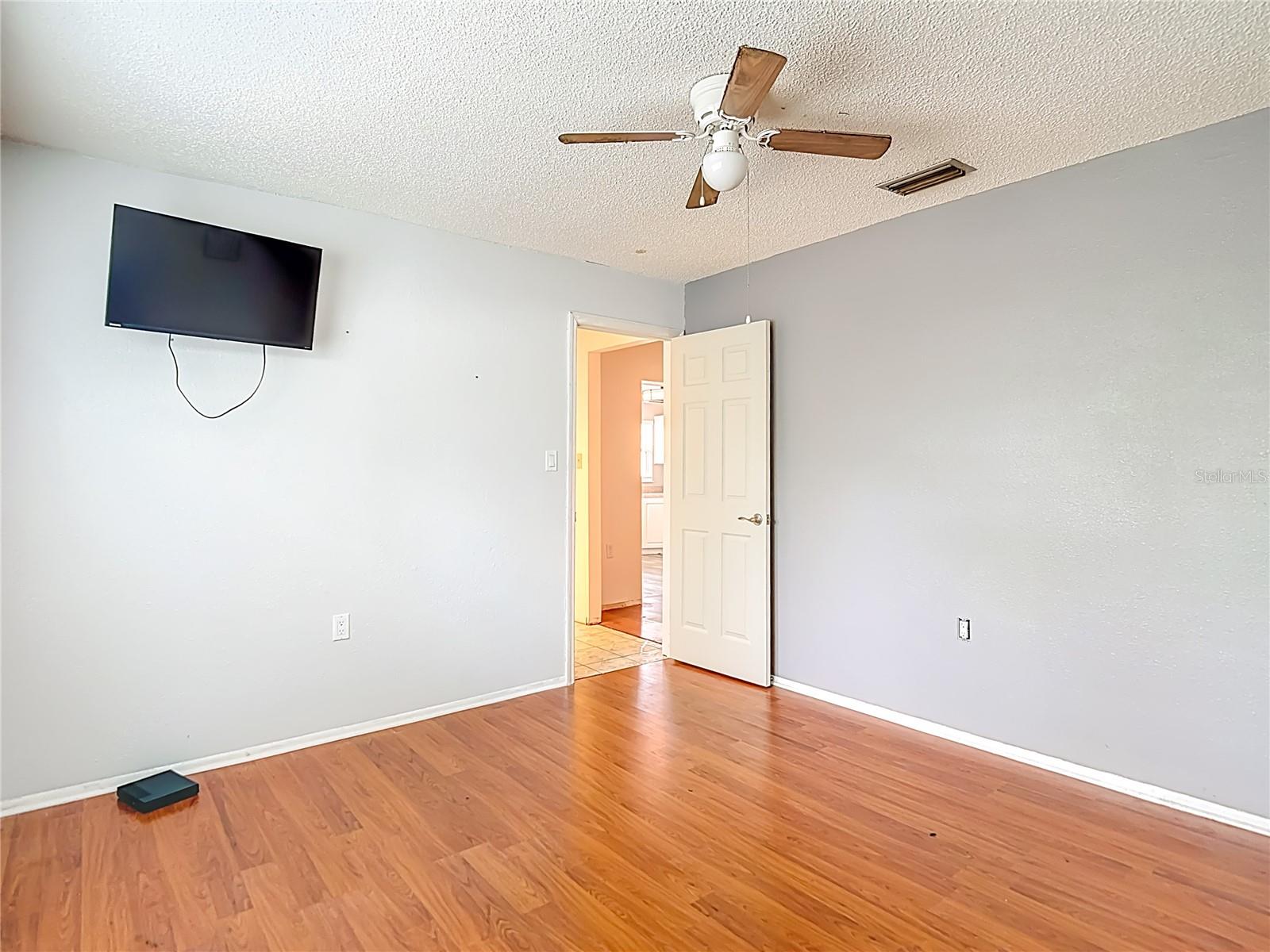 Image 35 of 62 For 7012 Pin Cherry Lane