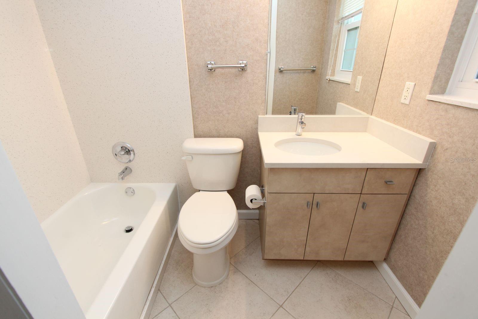 Listing photo id 12 for 4513 Oak Drive Q31b