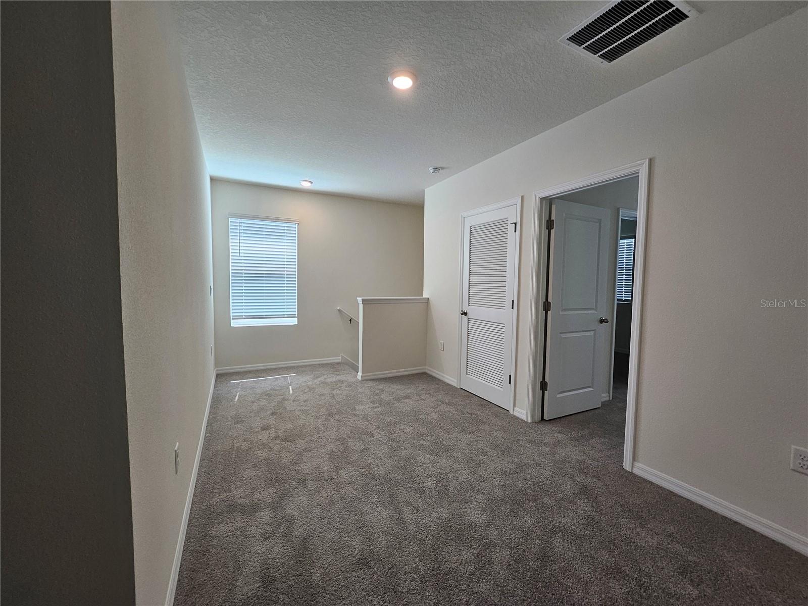 Image 23 of 29 For 35711 Sunflower Hill Drive