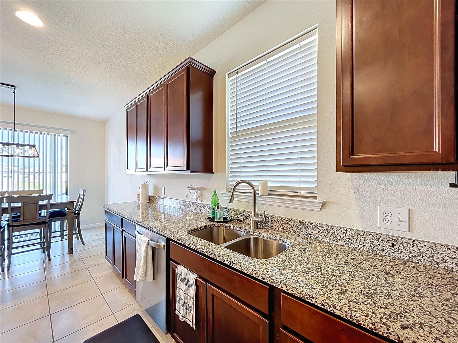 Image 14 of 47 For 8830 Fox Drive