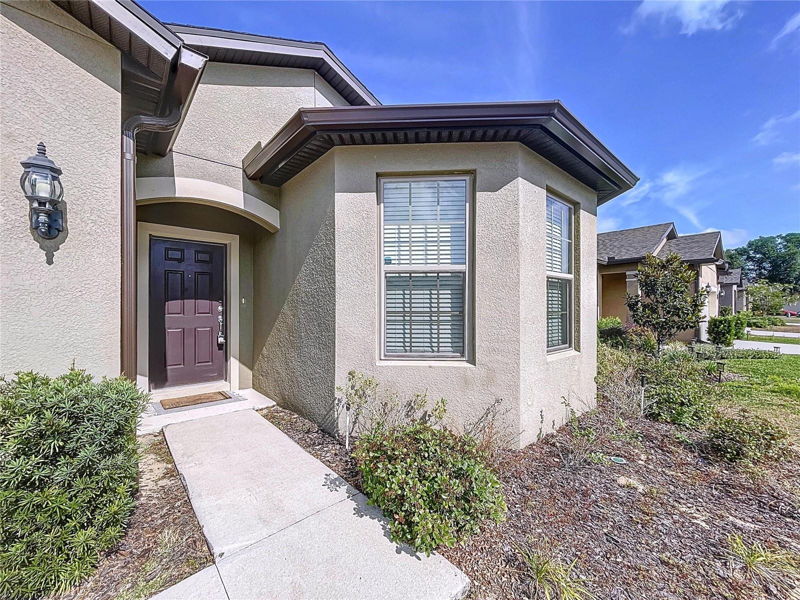 Image 3 of 47 For 8830 Fox Drive