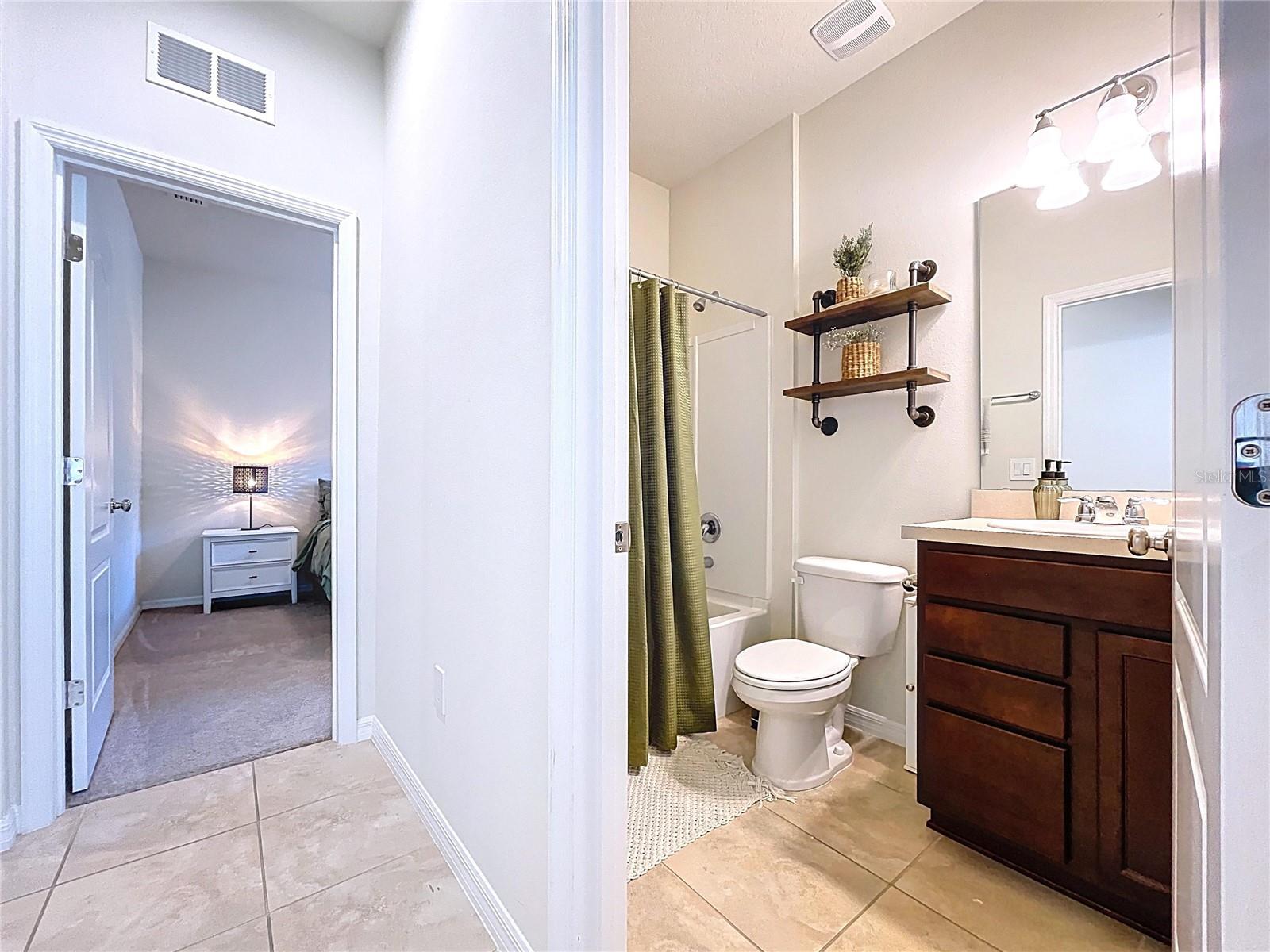 Image 34 of 47 For 8830 Fox Drive