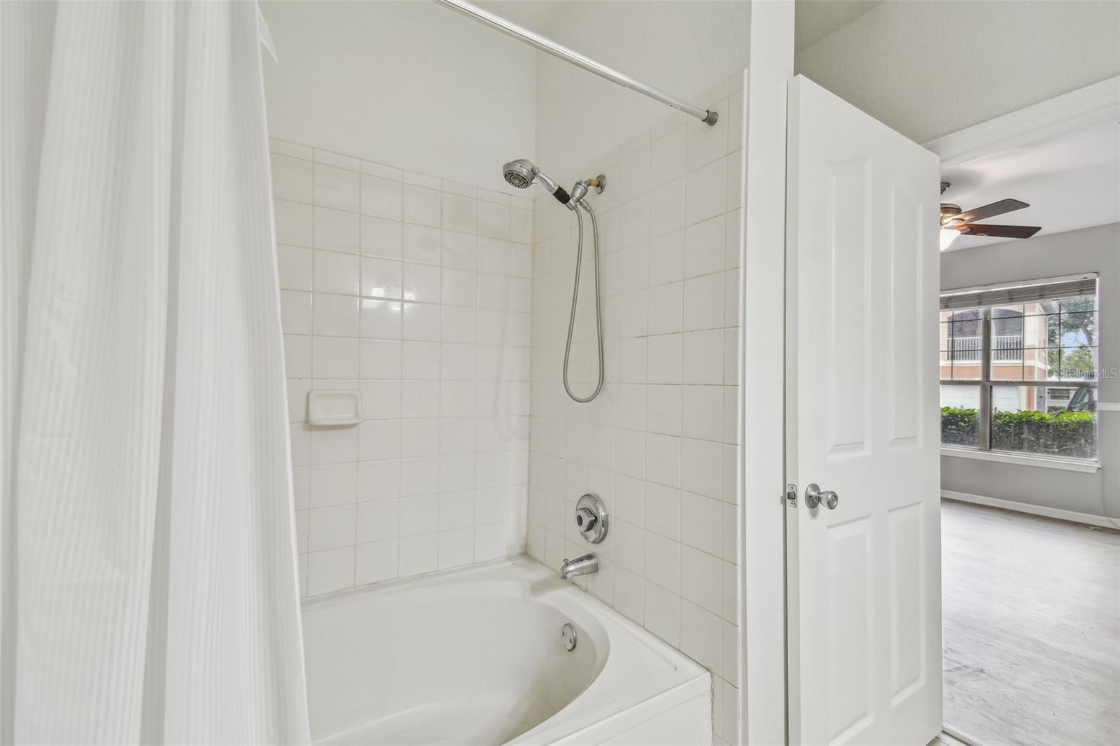 Image 26 of 59 For 5000 Culbreath Key Way 4-108
